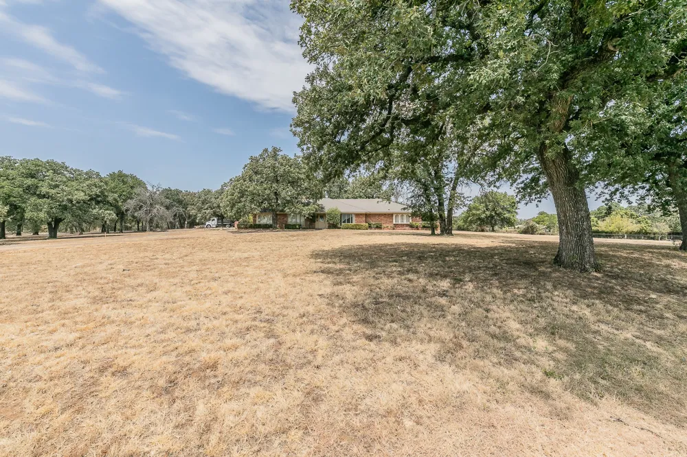 5001 Sunset Circle Fort Worth, TX 76244