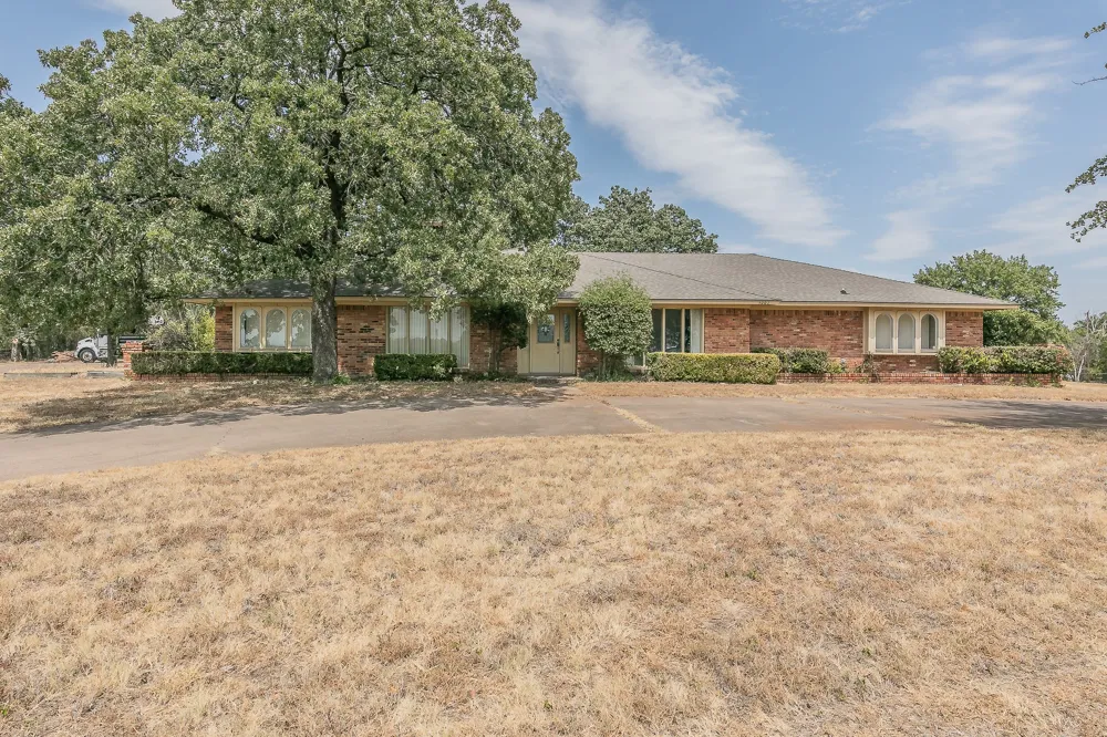 5001 Sunset Circle Fort Worth, TX 76244