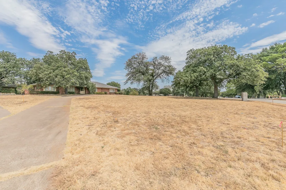5001 Sunset Circle Fort Worth, TX 76244