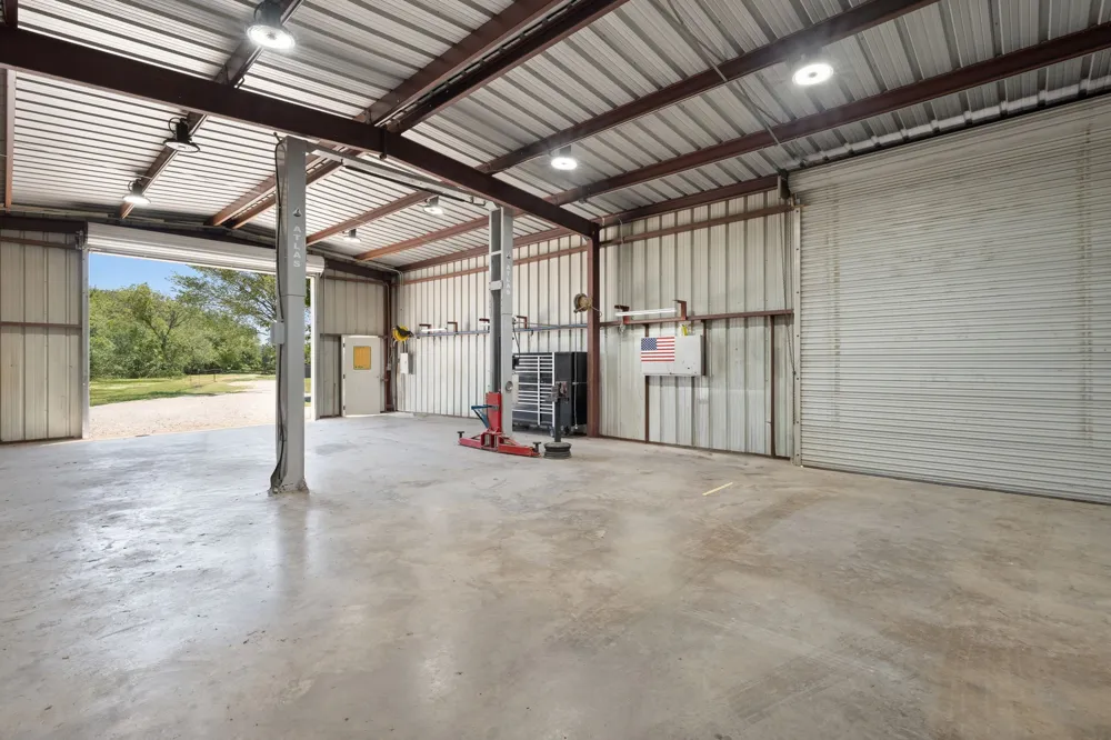 257 Bud Run Road Waxahachie, TX 75165