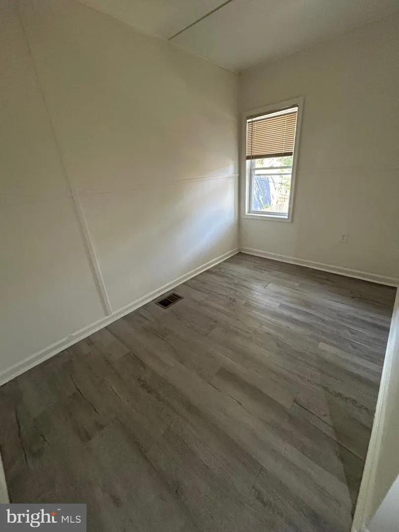 2512 FREDERICK AVENUE Baltimore, MD 21223