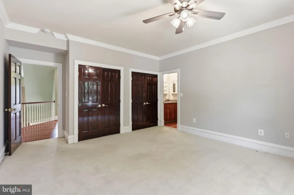 8813 OAK LEAF DRIVE Alexandria, VA 22309