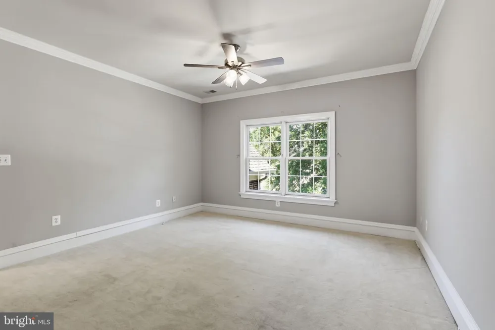 8813 OAK LEAF DRIVE Alexandria, VA 22309