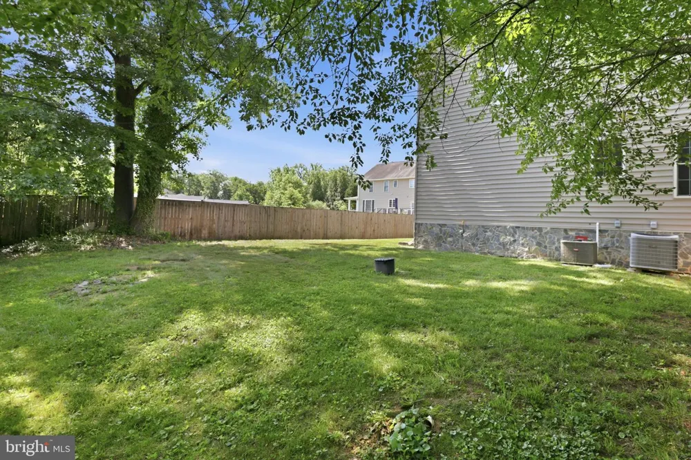 8813 OAK LEAF DRIVE Alexandria, VA 22309