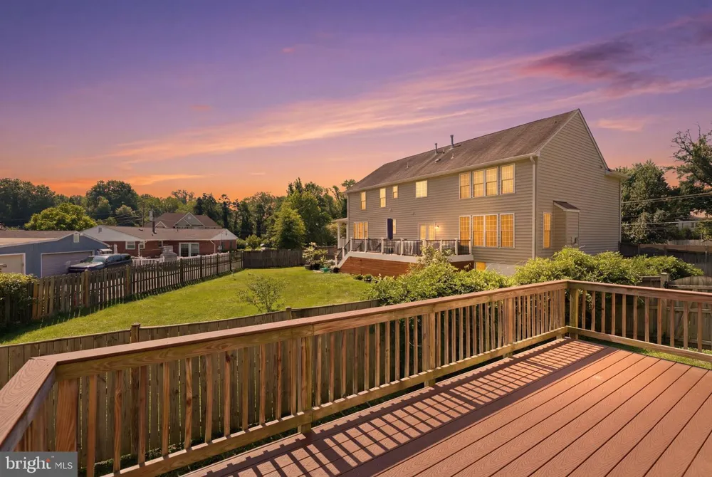 8813 OAK LEAF DRIVE Alexandria, VA 22309