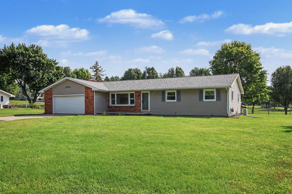 7553 Napoleon Road Jackson, MI 49201