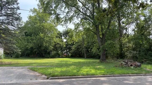 628 Mulder Street Muskegon, MI 49442