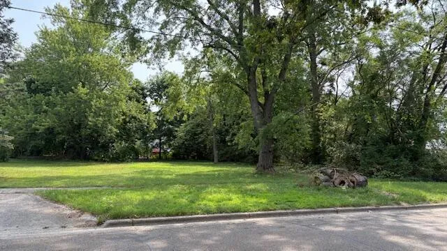 628 Mulder Street Muskegon, MI 49442