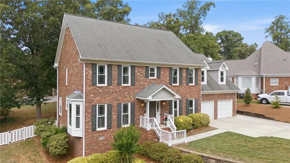 2903 Beckworth Court Jamestown, NC 27282