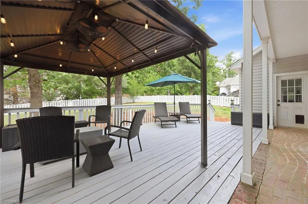 2903 Beckworth Court Jamestown, NC 27282