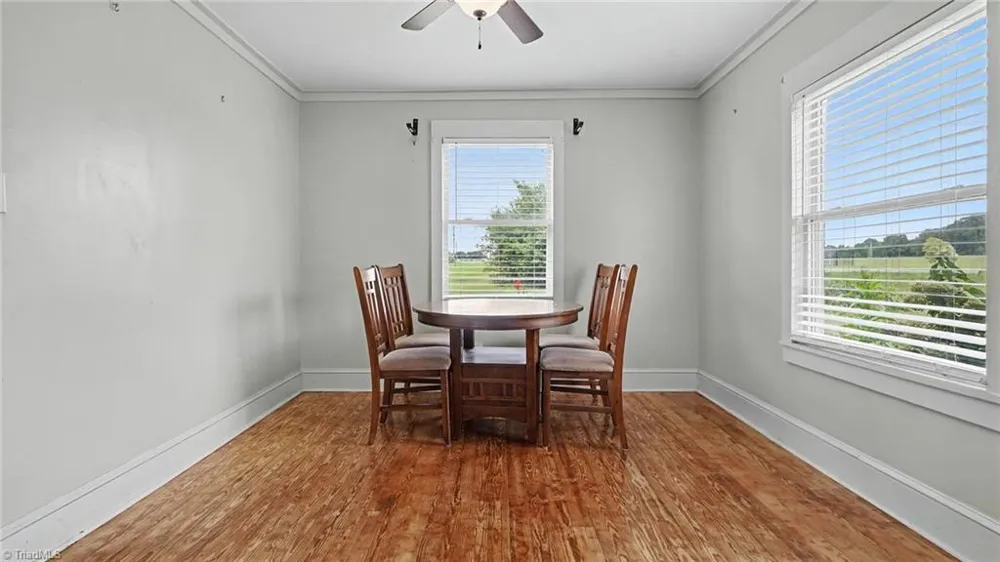 4516 Branson Davis Road Sophia, NC 27350