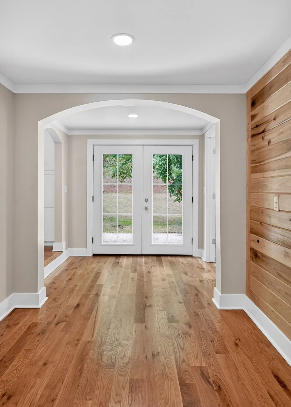 303 Westwood Dr McMinnville, TN 37110