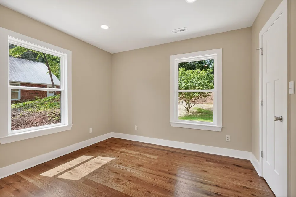 303 Westwood Dr McMinnville, TN 37110