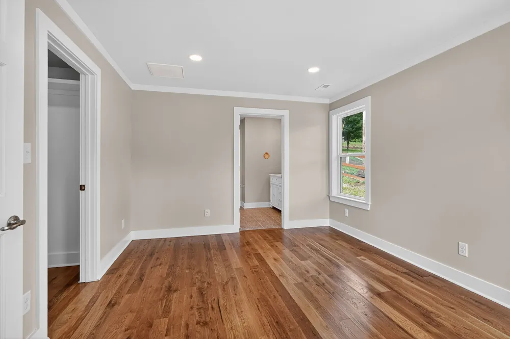 303 Westwood Dr McMinnville, TN 37110