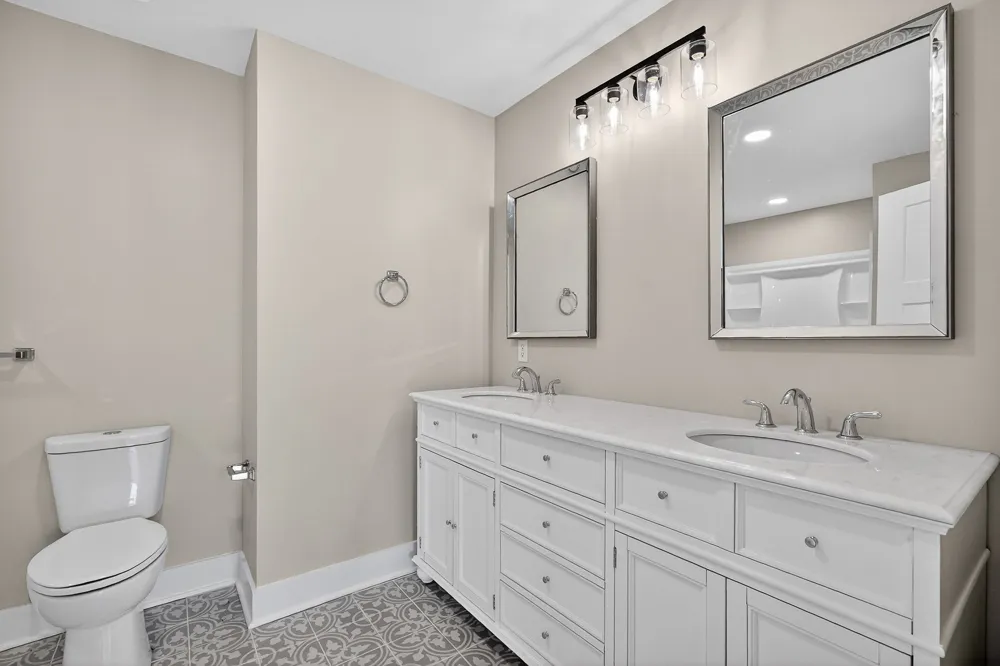 303 Westwood Dr McMinnville, TN 37110