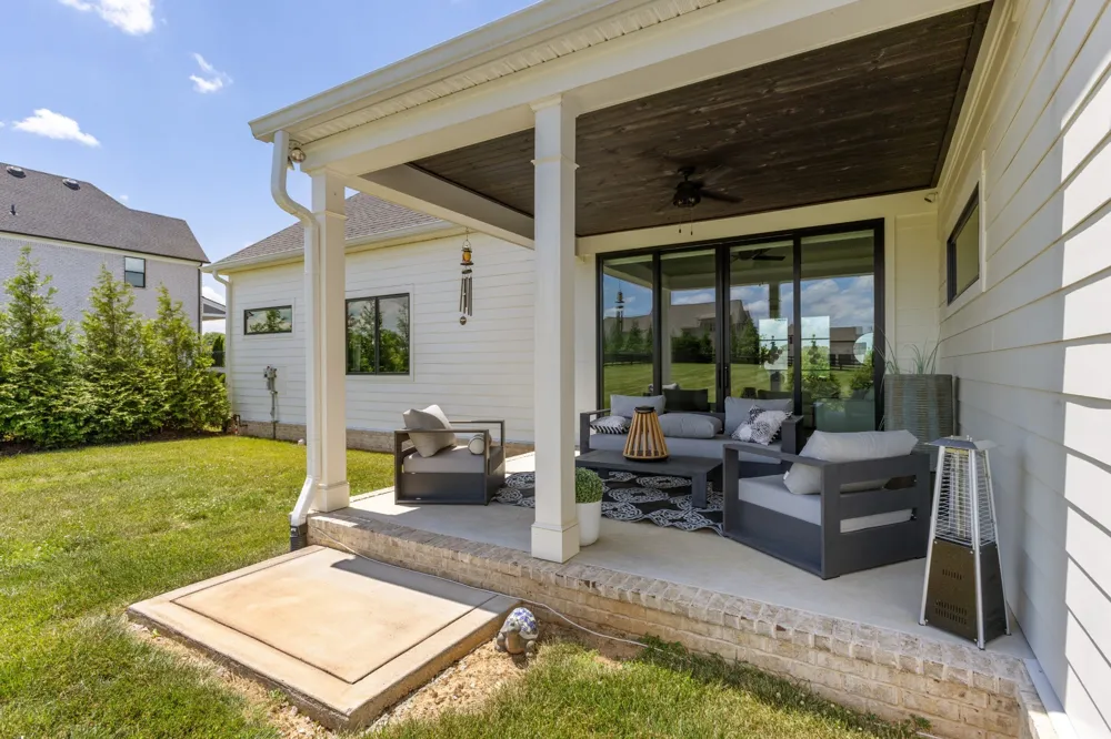 3000 Ora Ln Spring Hill, TN 37174