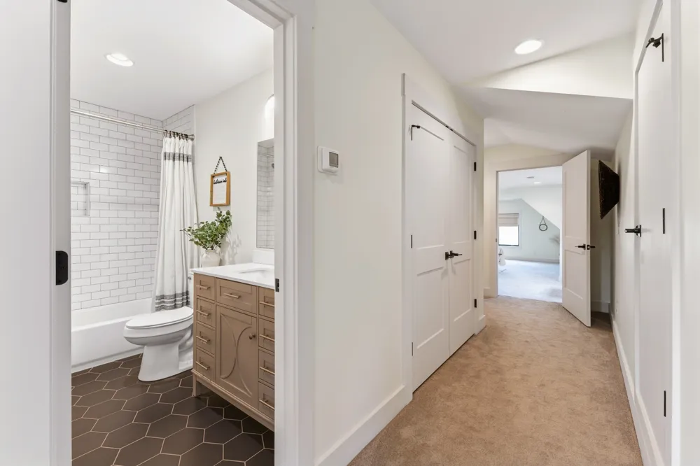 3000 Ora Ln Spring Hill, TN 37174