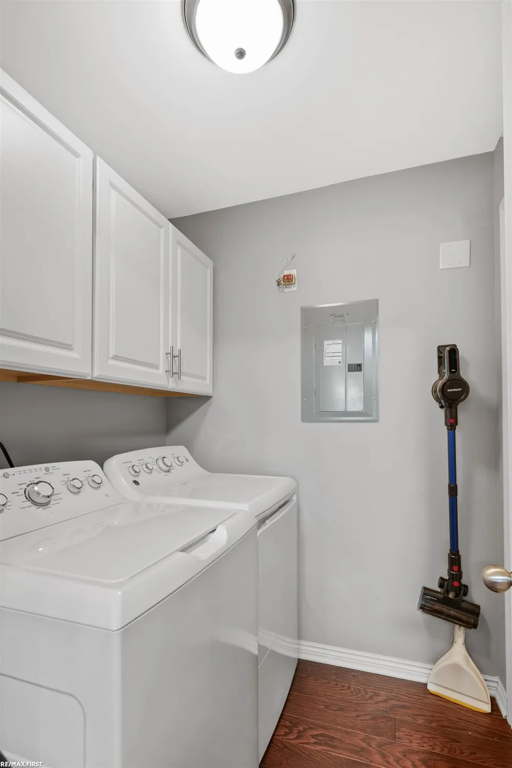 6986 Boulder Pointe Court Washington Township, MI 48094