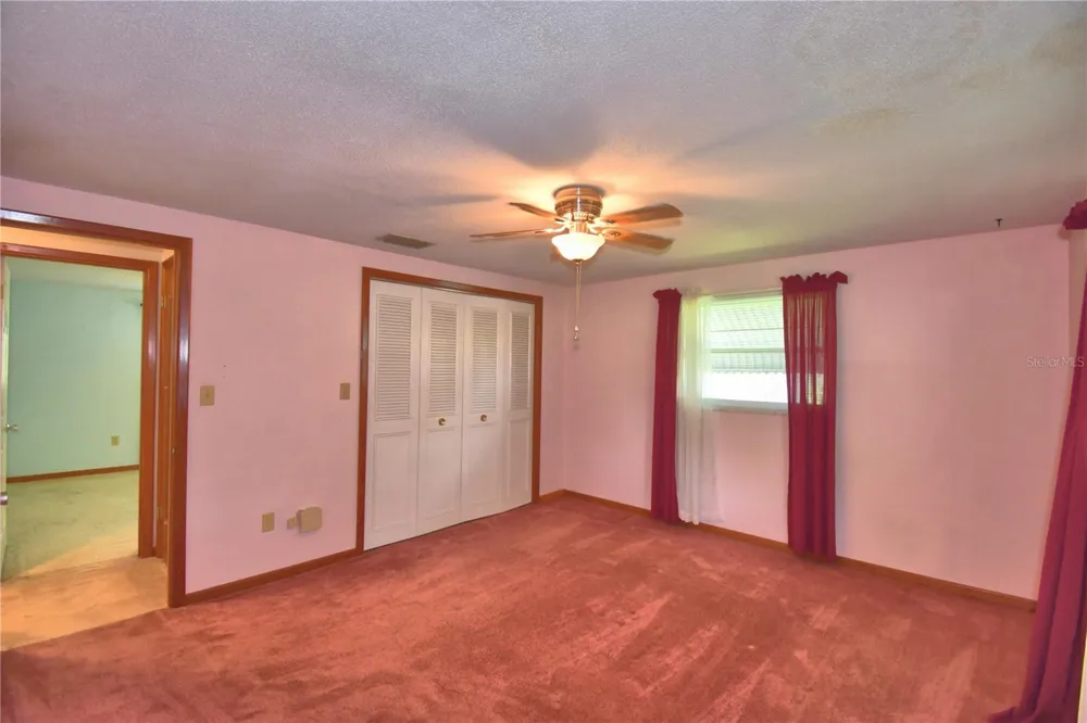 2521 MCCRANIE PLACE Lakeland, FL 33801