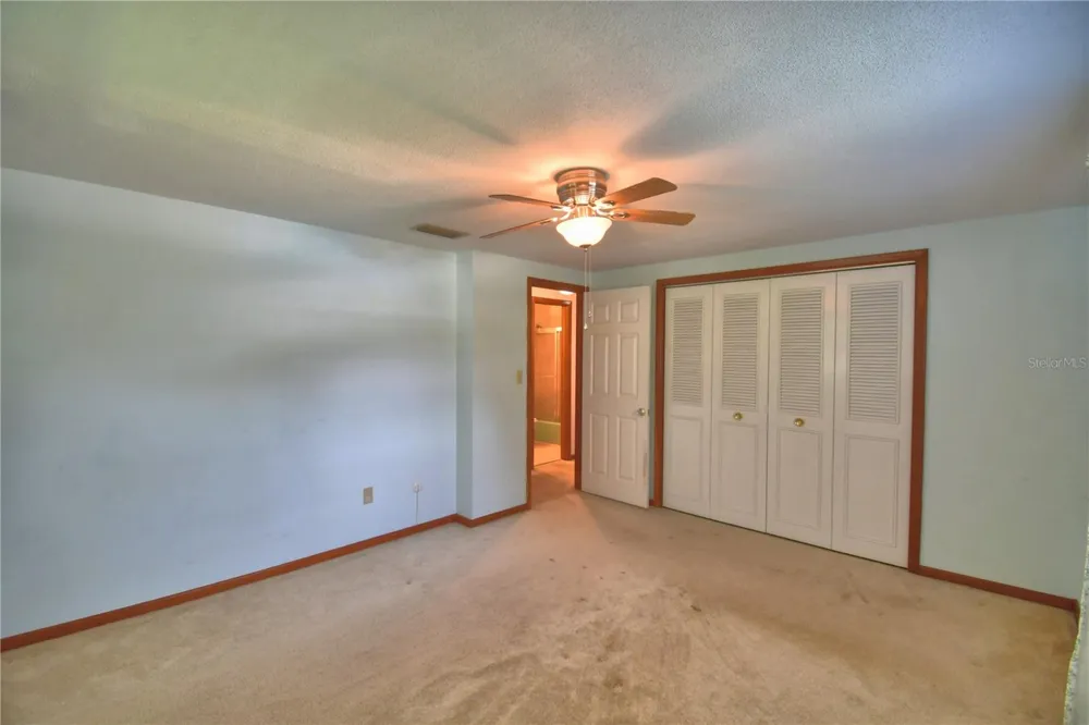 2521 MCCRANIE PLACE Lakeland, FL 33801
