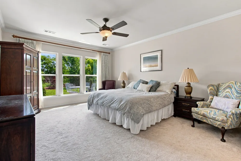 1022 Coffee Rdg Spring Hill, TN 37174