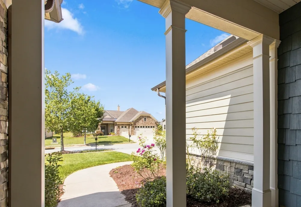 1022 Coffee Rdg Spring Hill, TN 37174