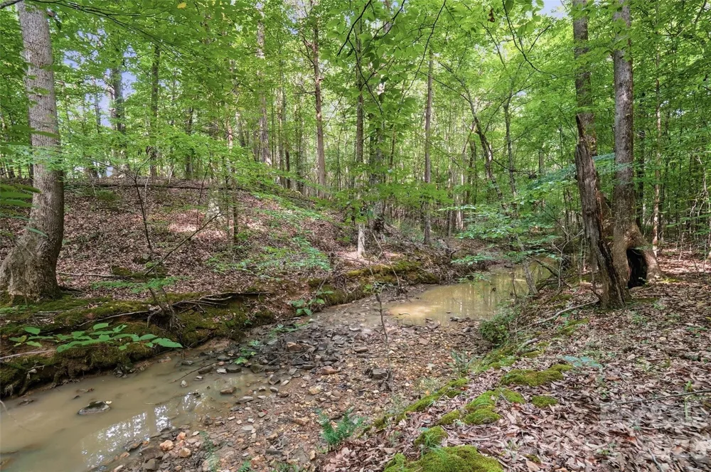 VAC Pond Road Locust, NC 28097