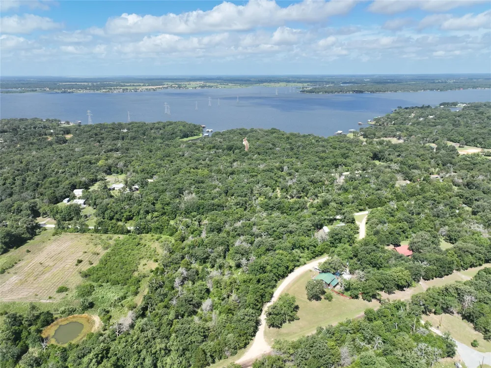 14 LCR 895 Jewett, TX 75846