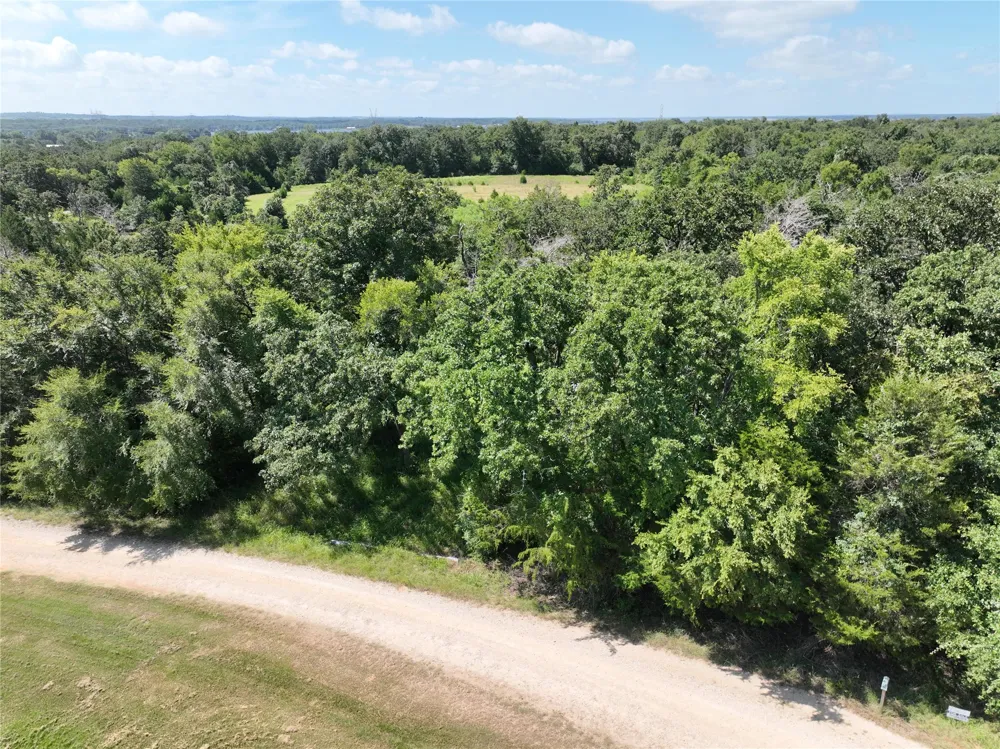 14 LCR 895 Jewett, TX 75846