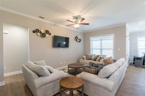 7645 Wildflower Way