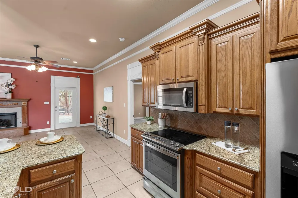 504 Brunswick Gardens Haughton, LA 71037