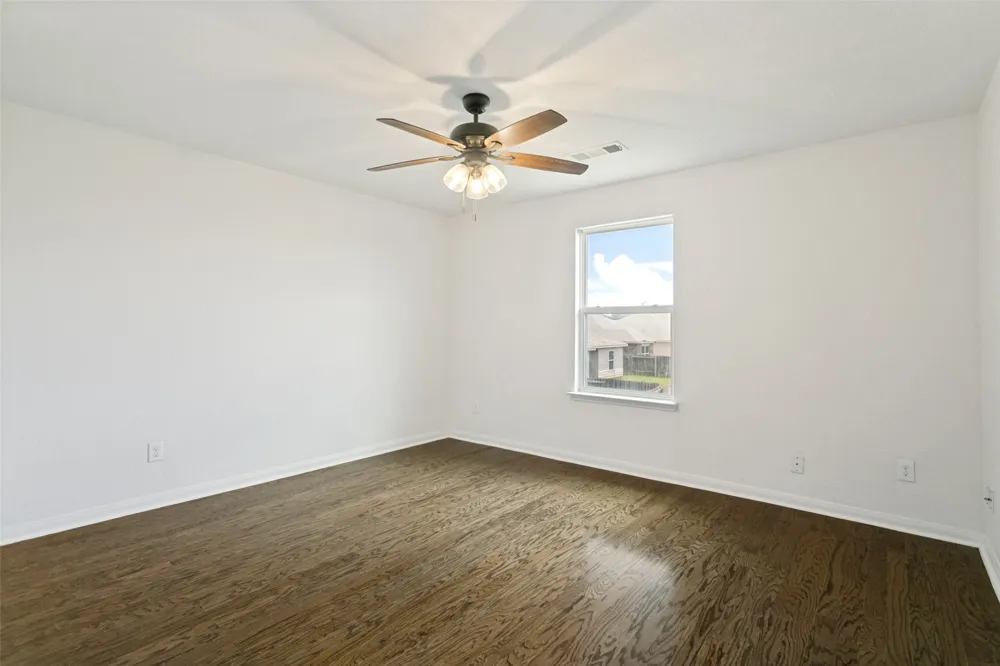 215 SILVERLEAF DRIVE Princeton, TX 75407