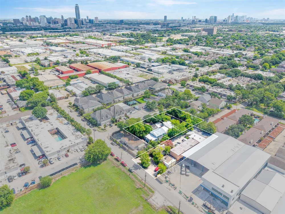 5307 Palmetto Street Houston, TX 77081