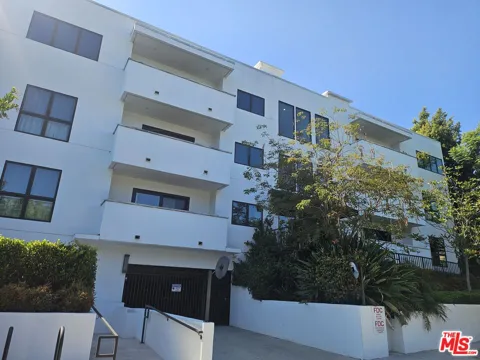 853 S Lucerne Boulevard