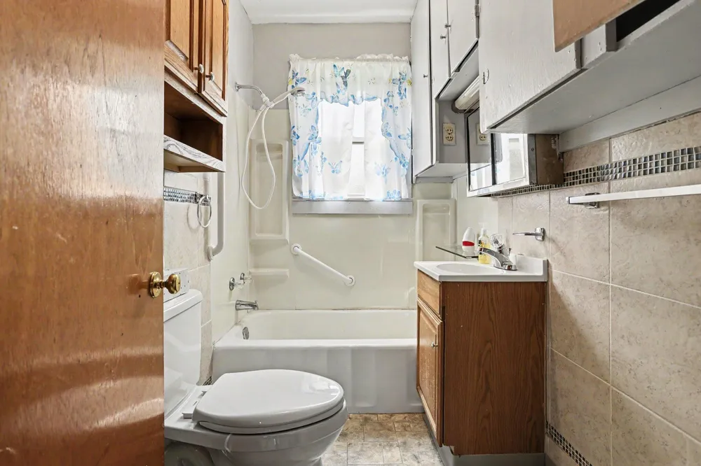 4407 Andrus Road Hastings, MI 49058