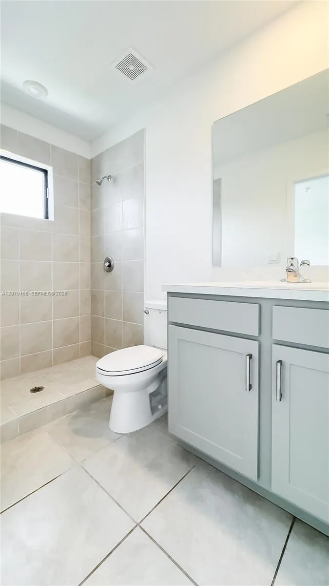 302 NE 1st Dr #302 Florida City, FL 33034