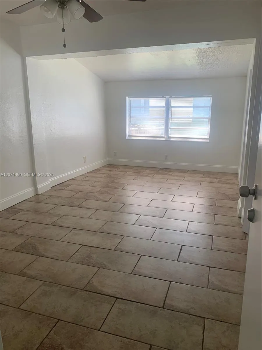 4501 SW 25th St #0 West Park, FL 33023