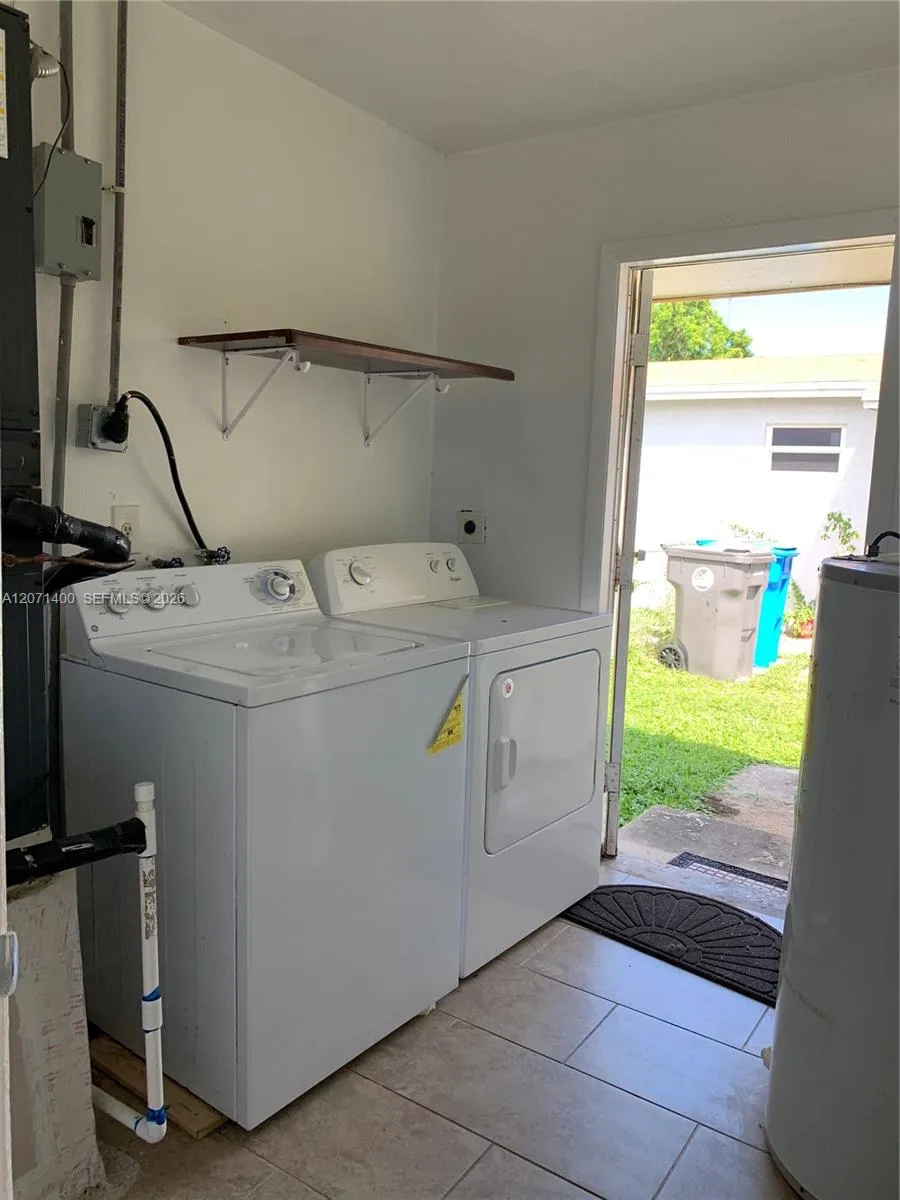 4501 SW 25th St #0 West Park, FL 33023