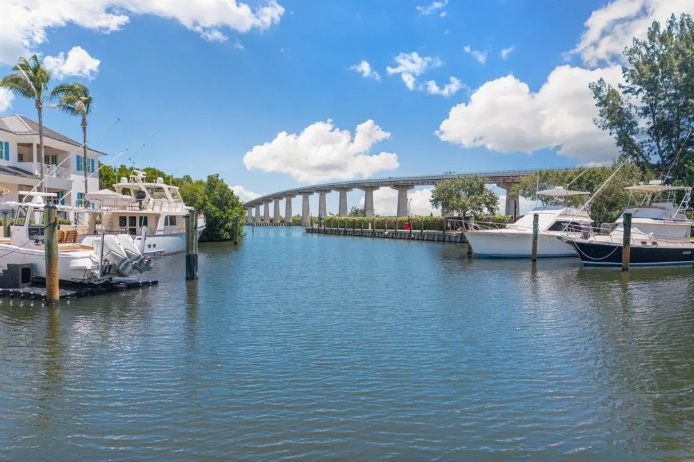 2915 Marsh Island Lane Vero Beach, FL 32963