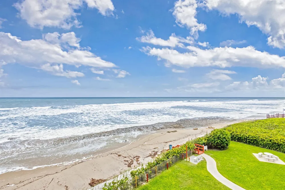 4200 Ocean Drive #1-406 Riviera Beach, FL 33404