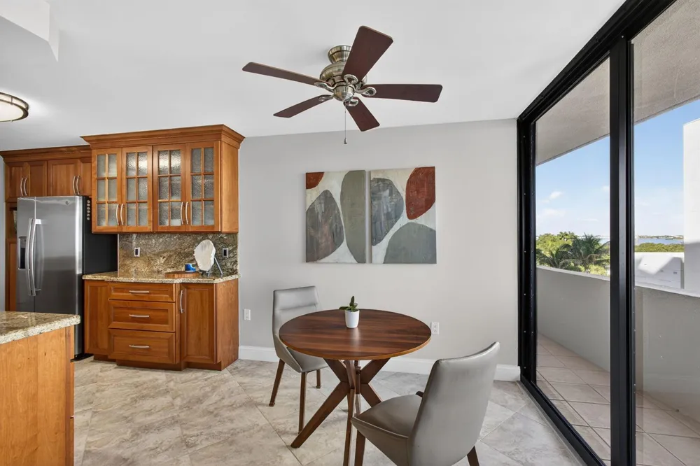 4200 Ocean Drive #1-406 Riviera Beach, FL 33404