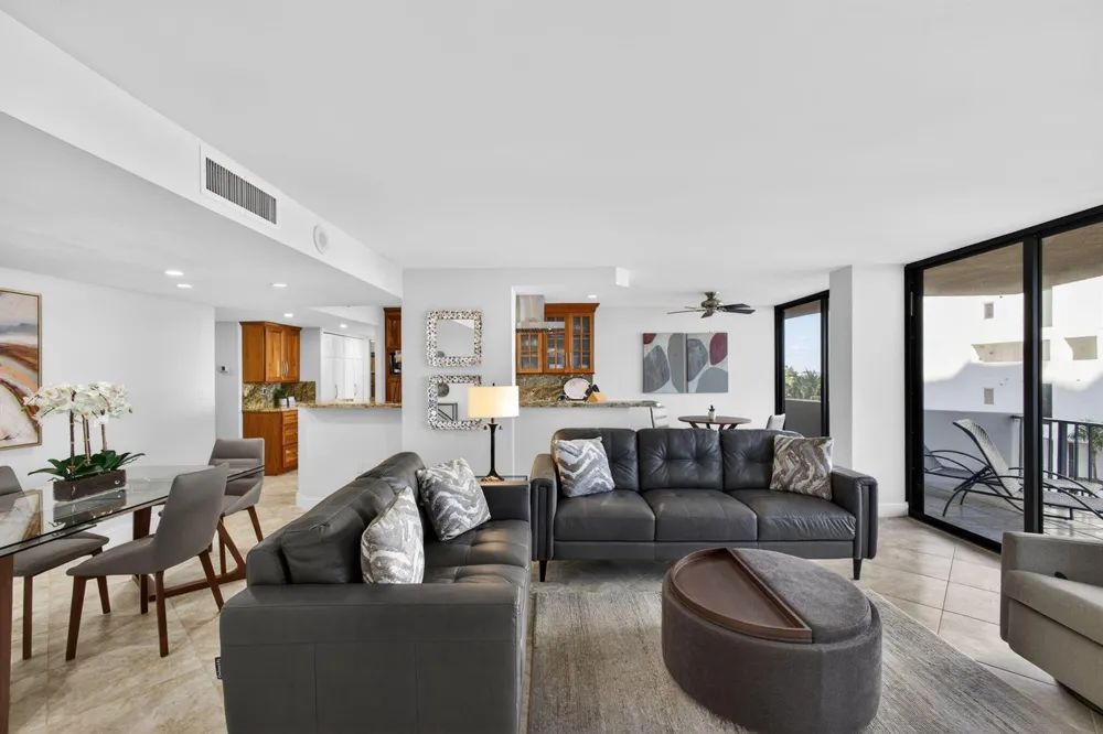 4200 Ocean Drive #1-406 Riviera Beach, FL 33404