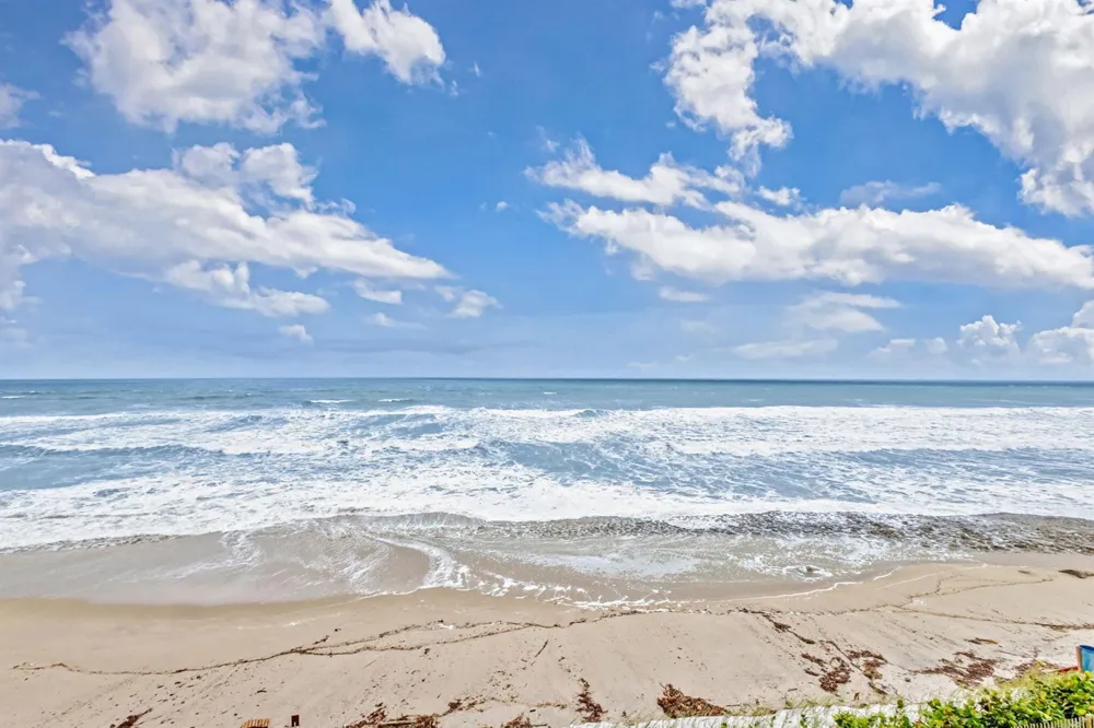 4200 Ocean Drive #1-406 Riviera Beach, FL 33404