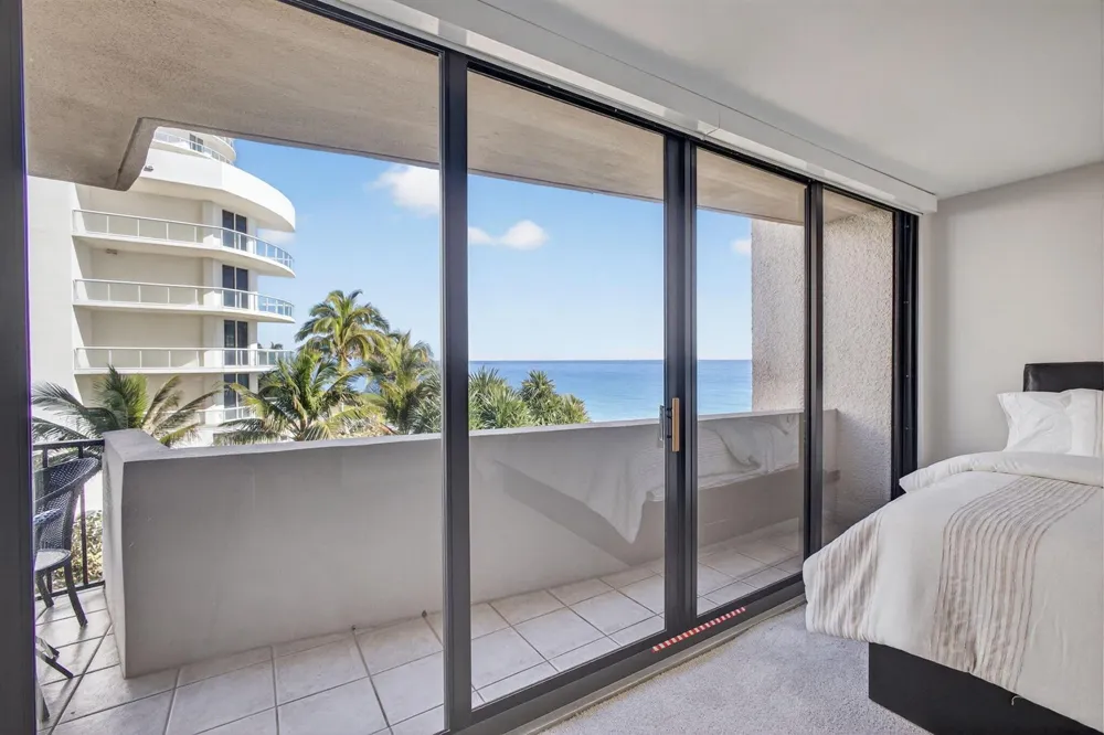 4200 Ocean Drive #1-406 Riviera Beach, FL 33404