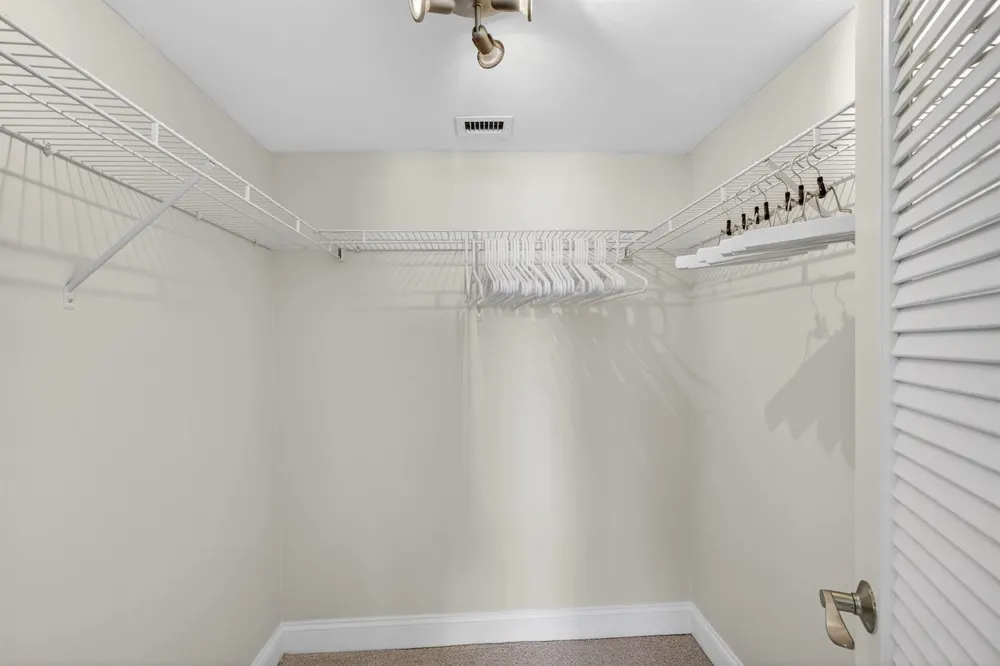 4200 Ocean Drive #1-406 Riviera Beach, FL 33404
