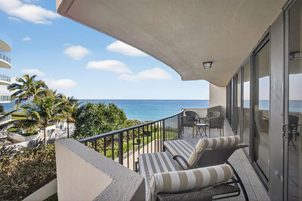 4200 Ocean Drive #1-406 Riviera Beach, FL 33404