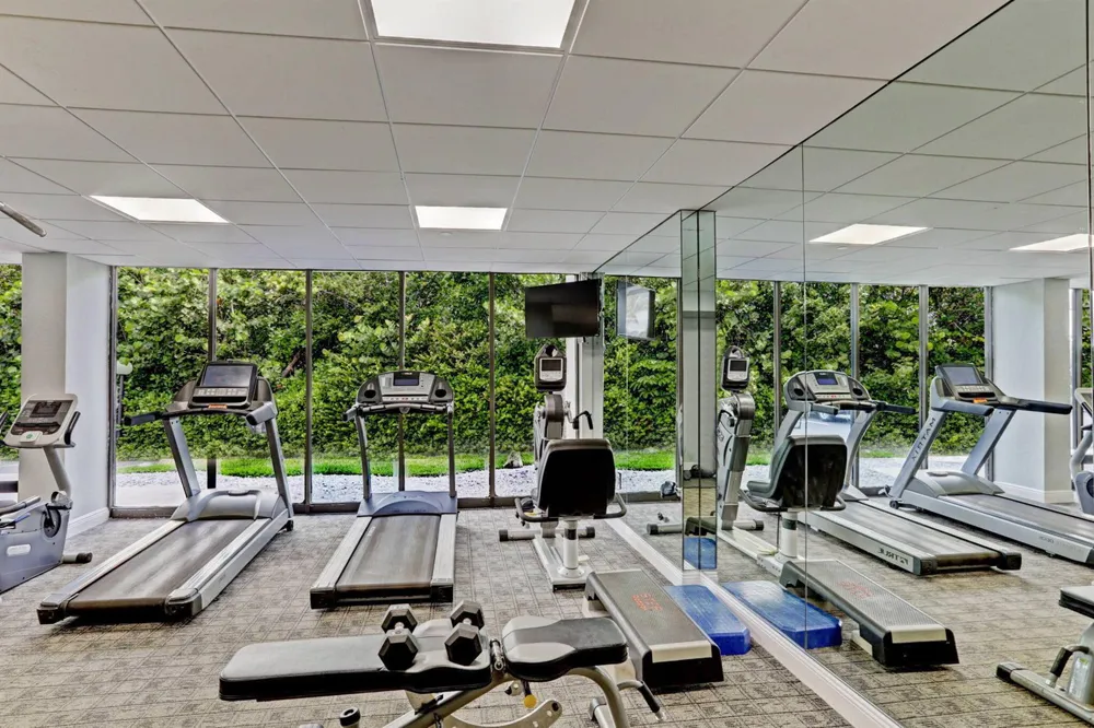 4200 Ocean Drive #1-406 Riviera Beach, FL 33404