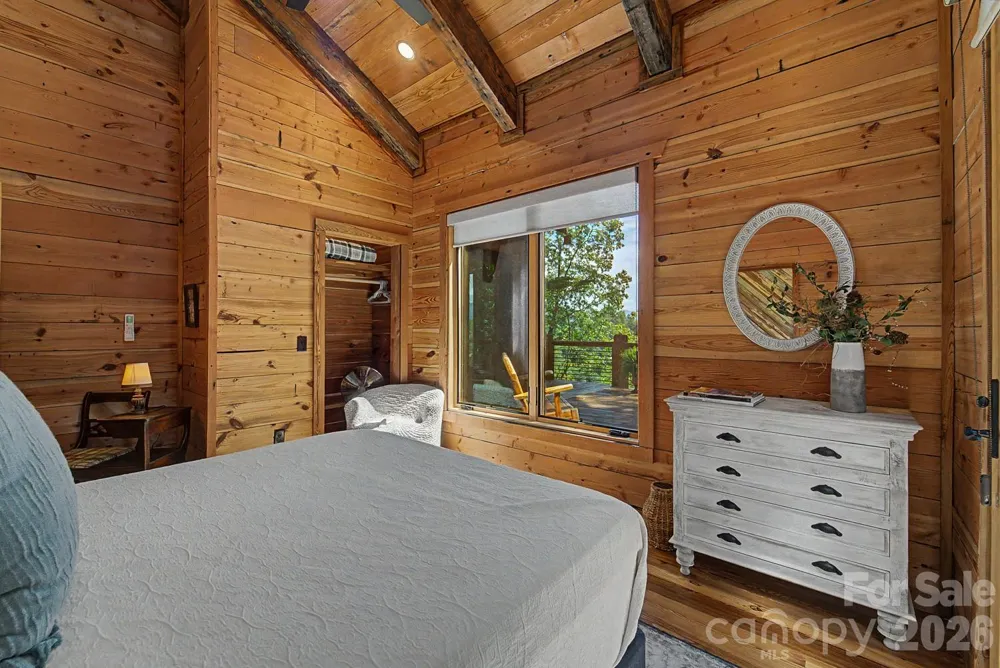 444 Look Out Point Bryson City, NC 28713