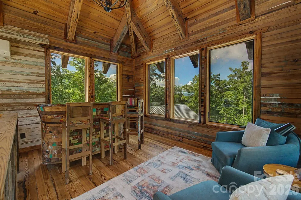 444 Look Out Point Bryson City, NC 28713