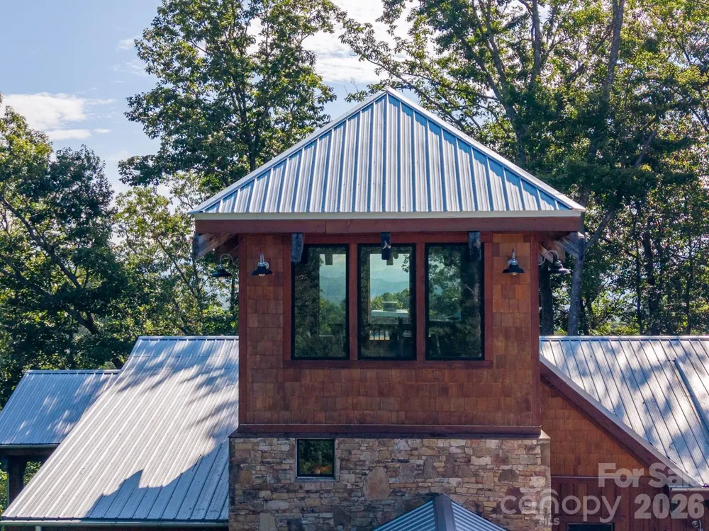 444 Look Out Point Bryson City, NC 28713